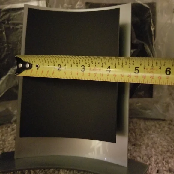 Display frames - Picture 3 of 5